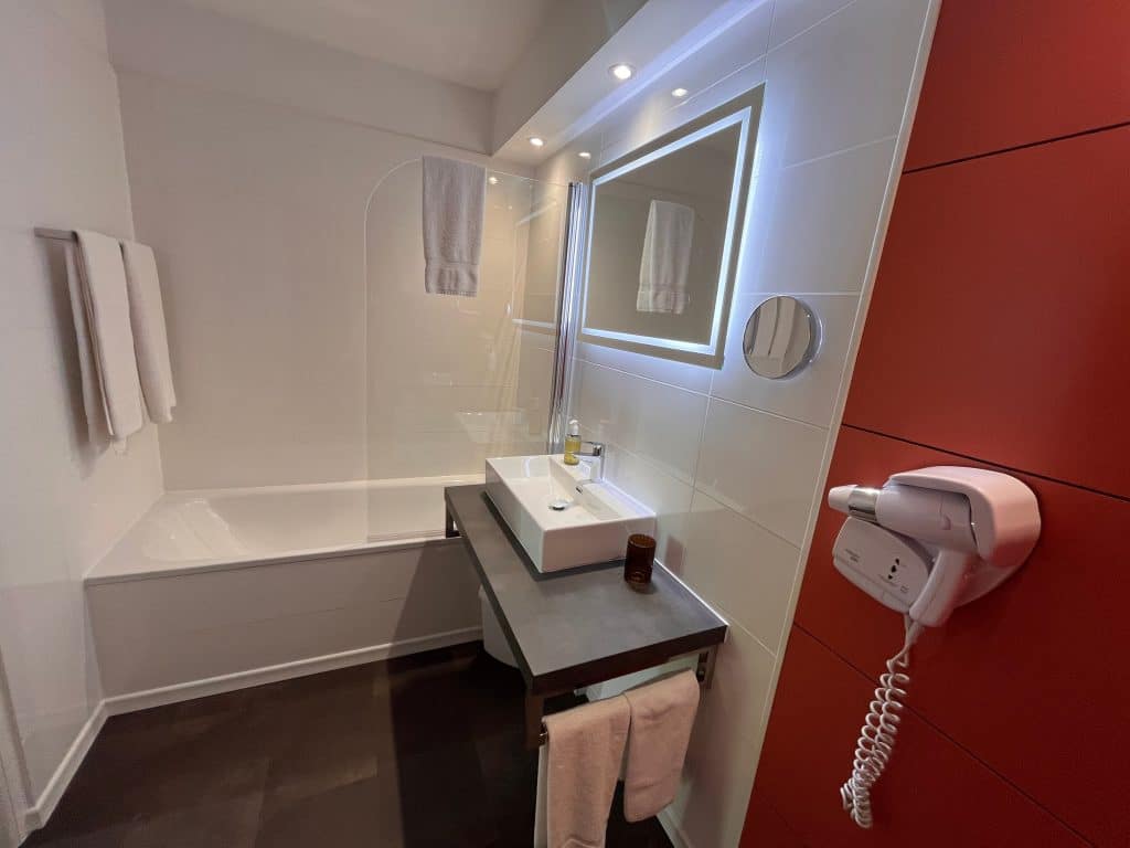 Salle de bain pour chambre 1 ou 2 personnes